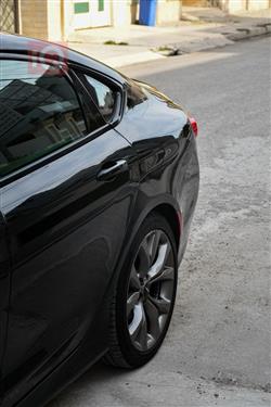 Chrysler 200
